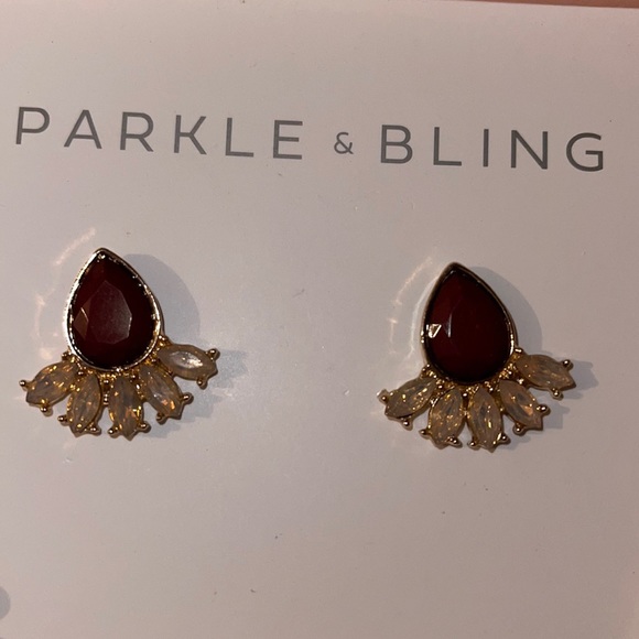 NIB- Sparkle & Bling Faux Rhinestone/Lab Created Stone Necklace and Earring Set - Picture 3 of 5